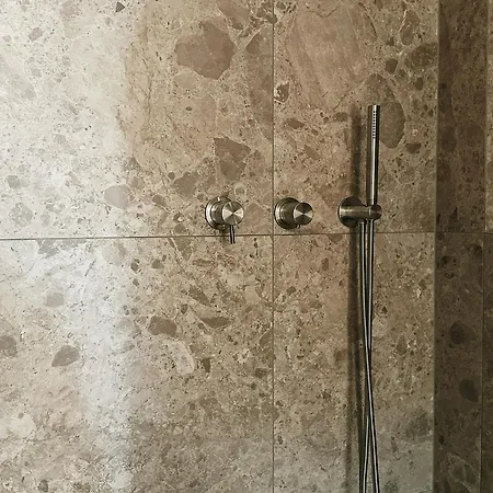 Der Karlshof - Natursuiten & Apartment Fulda