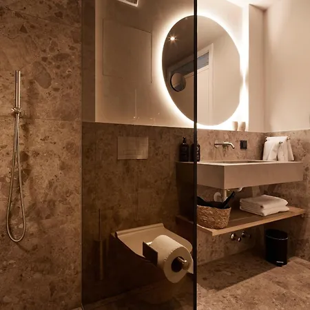 Der Karlshof - Natursuiten & דירה *