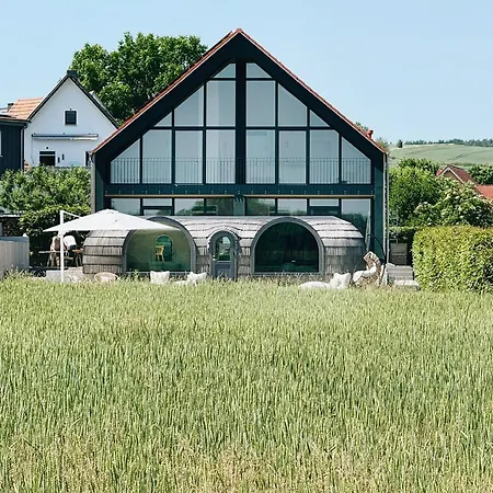 Der Karlshof - Natursuiten & *